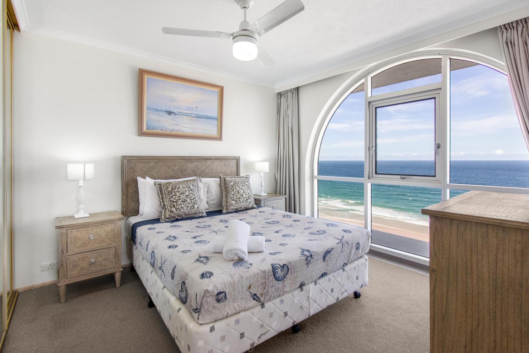 Boulevard Towers On Broadbeach Gold Coast Exterior photo