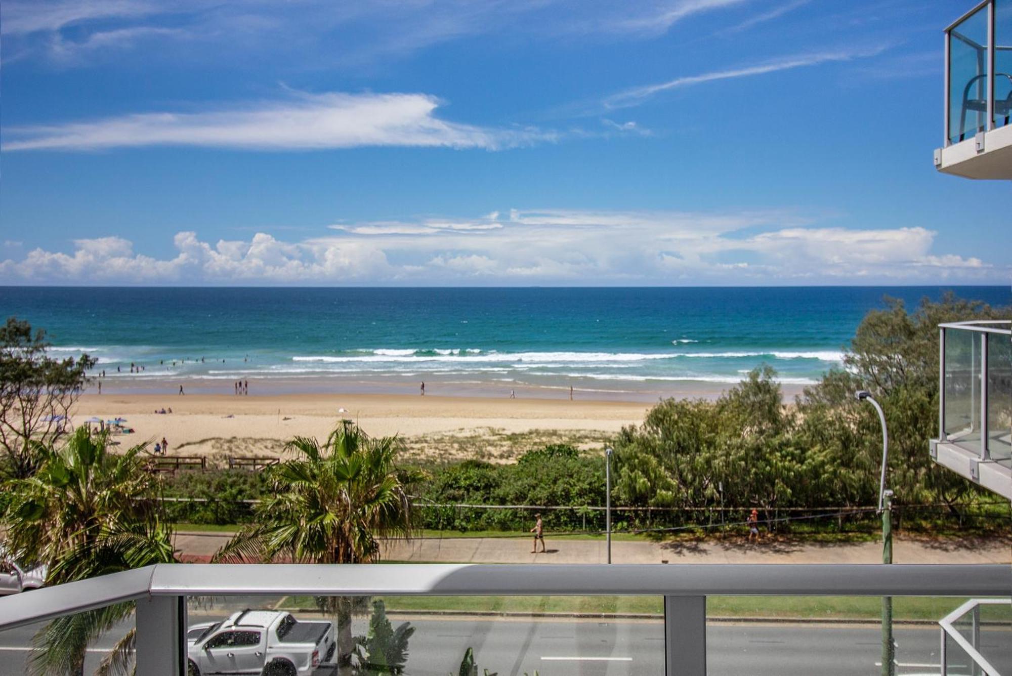 Boulevard Towers On Broadbeach Gold Coast Exterior photo