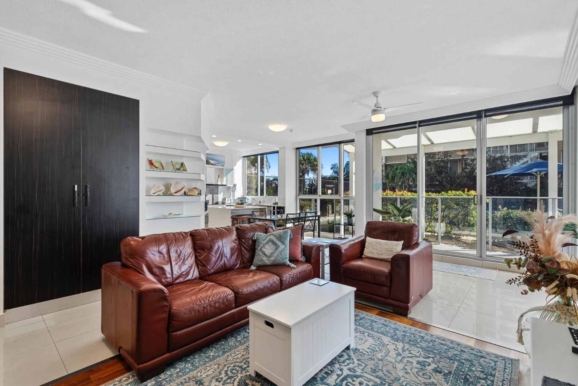 Boulevard Towers On Broadbeach Gold Coast Room photo