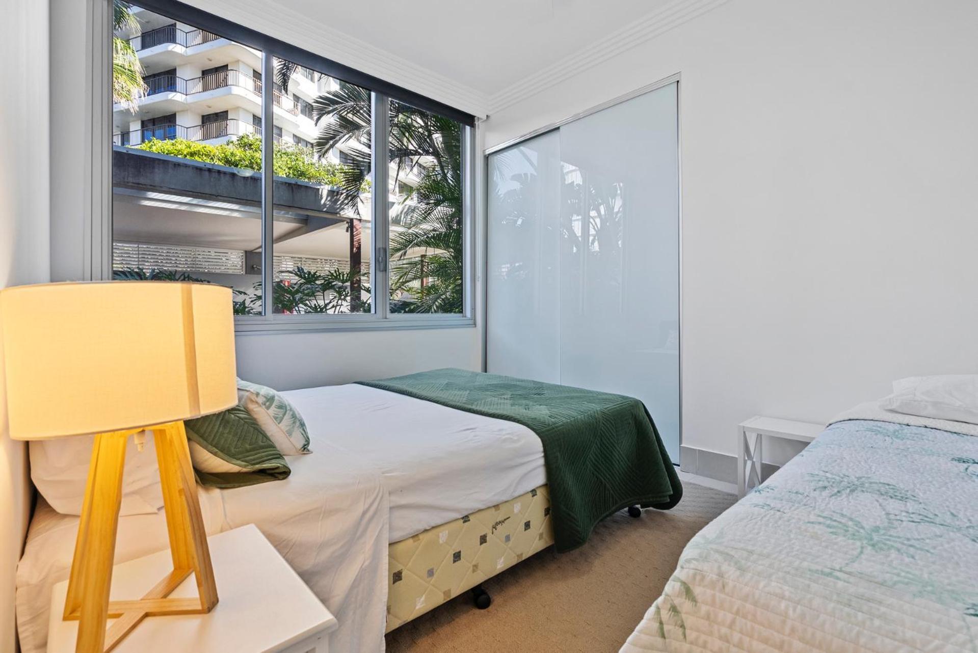 Boulevard Towers On Broadbeach Gold Coast Room photo