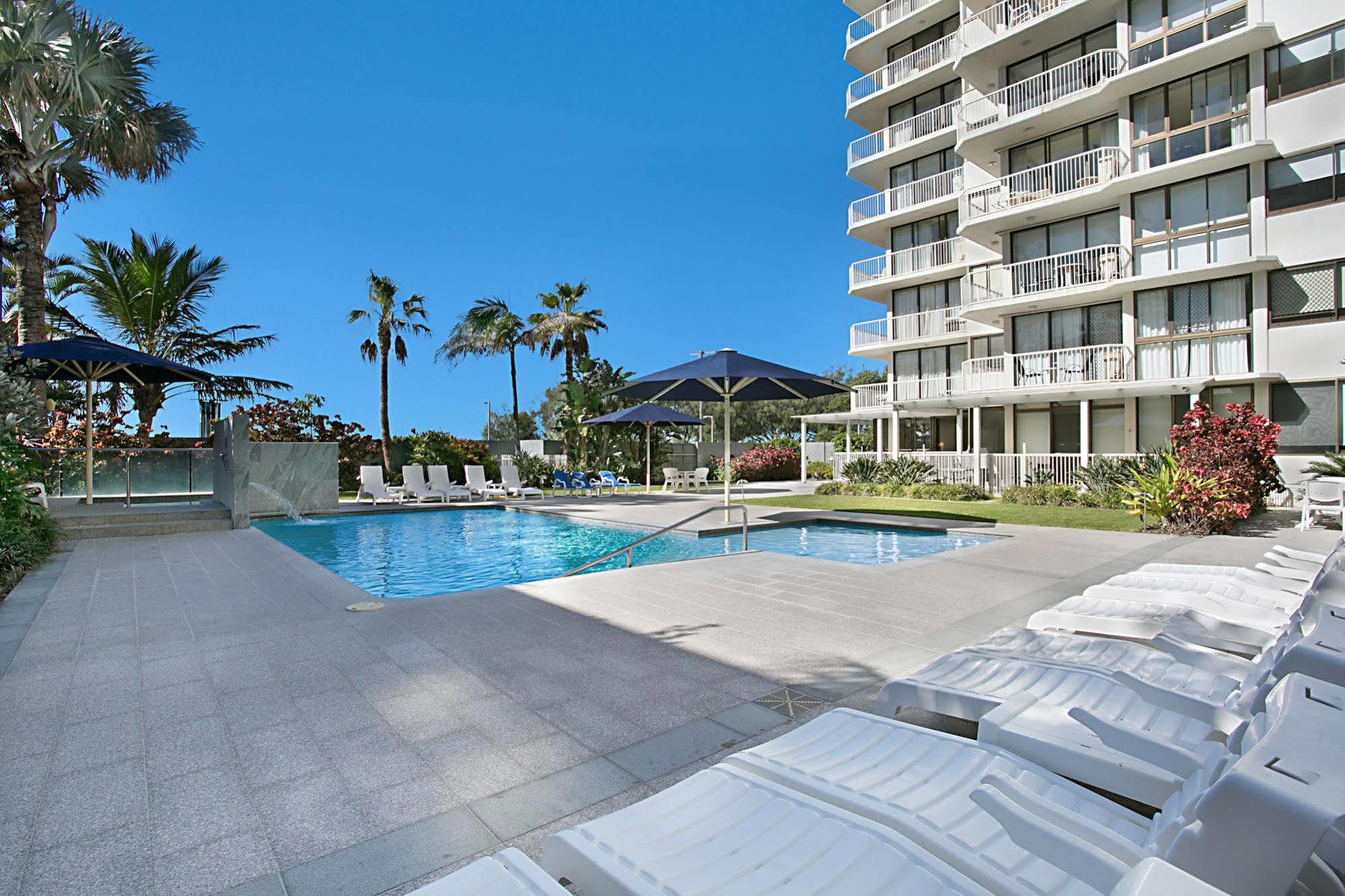 Boulevard Towers On Broadbeach Gold Coast Exterior photo
