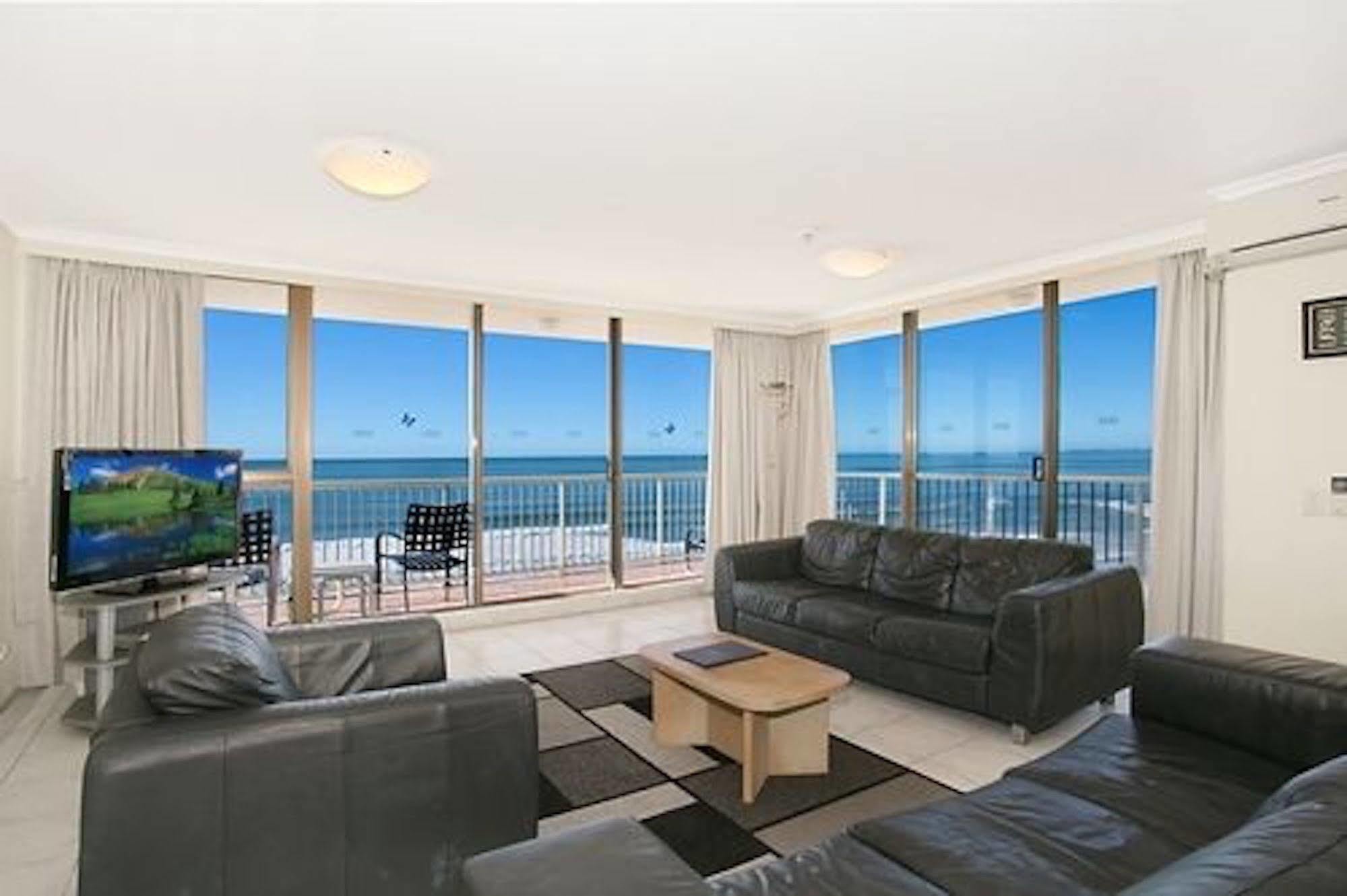 Boulevard Towers On Broadbeach Gold Coast Exterior photo
